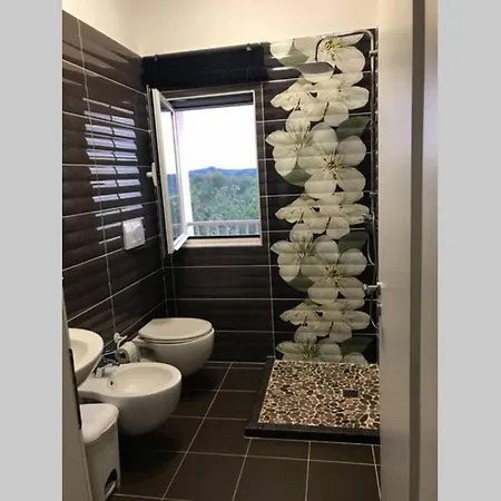 Amber Villa